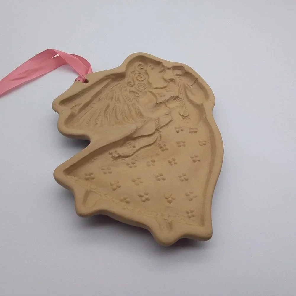 Vintage 1986‎ Brown Bag Cookie Art Angel Heart Mold 7